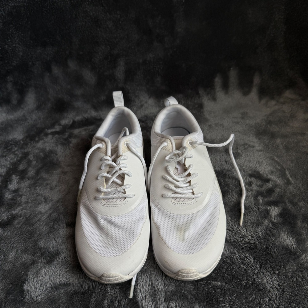 Nike‎ Air Max Thea White Croc Embossed Sneakers 599409-104 Womens 7